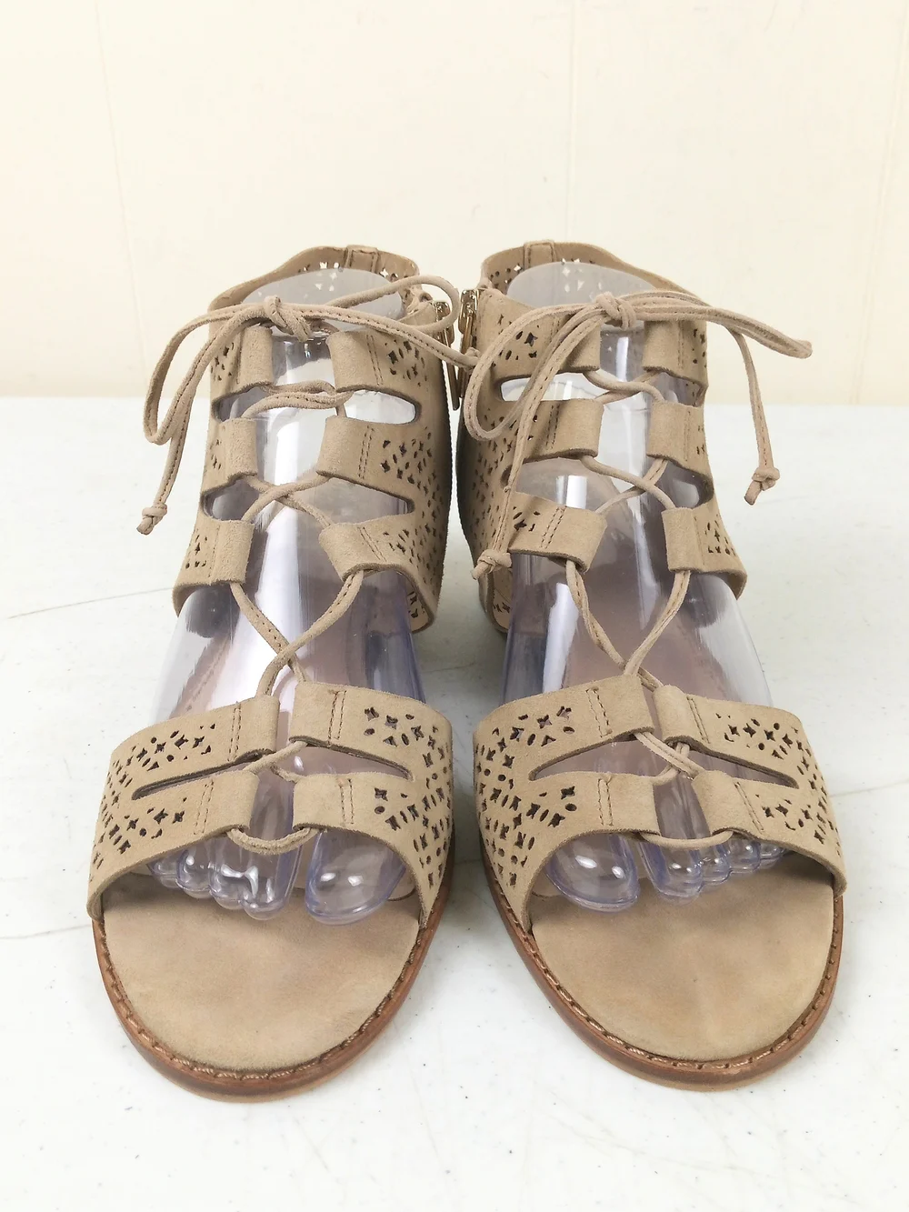 Vince Camuto Women's Taupe Laser-Cut Lace-Up Wedge Sandals Size 8 Suede Leather